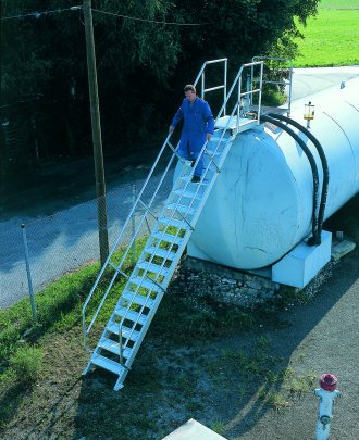 ESCALIER PLATEFORME 9M-45DEGR-600 - TUBESCA COMABI - 05903009