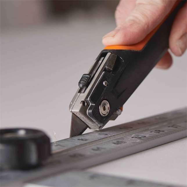 Cutter CarbonMax™ de plaquiste FISKARS - 1027226