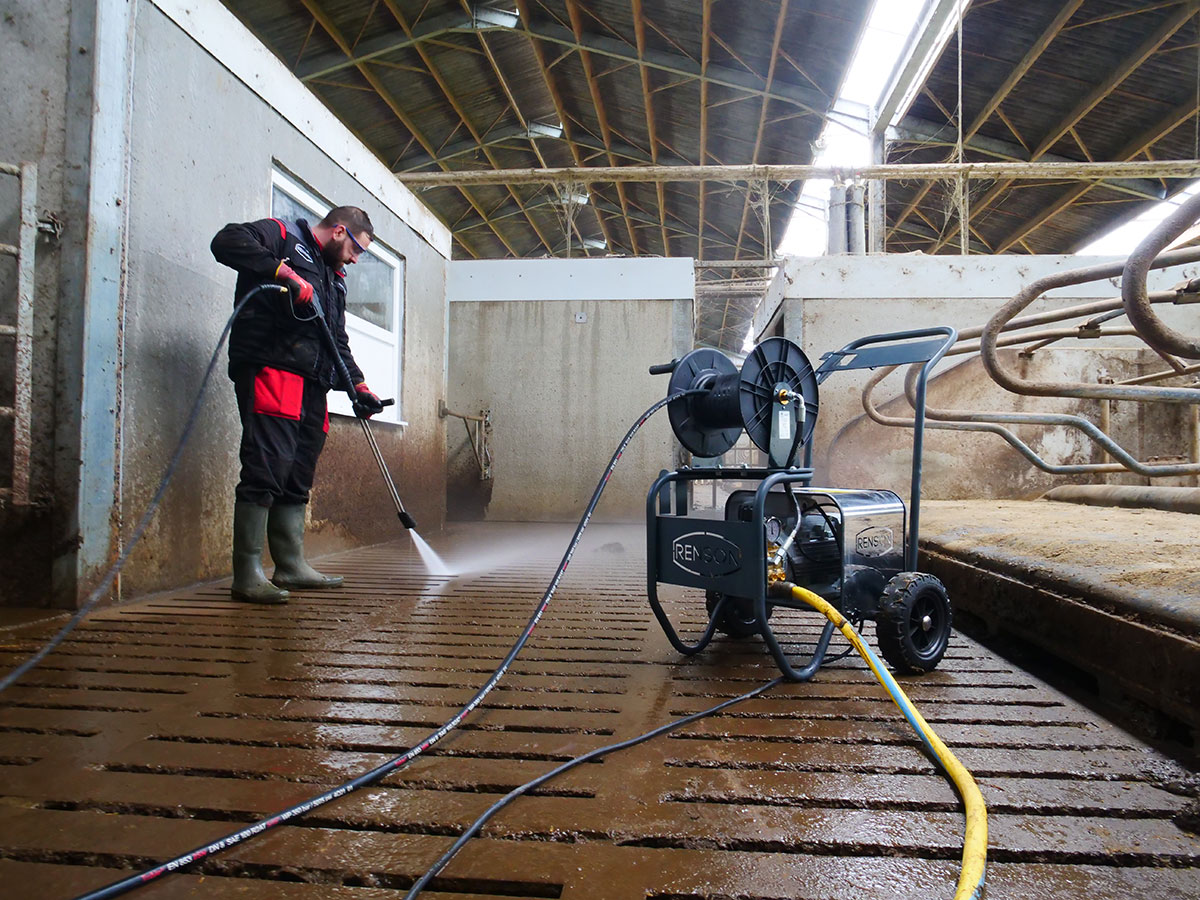 NETTOYEUR HAUTE PRESSION TRIO DIRECT EAU FROIDE 150B - 21L/MIN - ENROULEUR 20M - RENSON - 142520