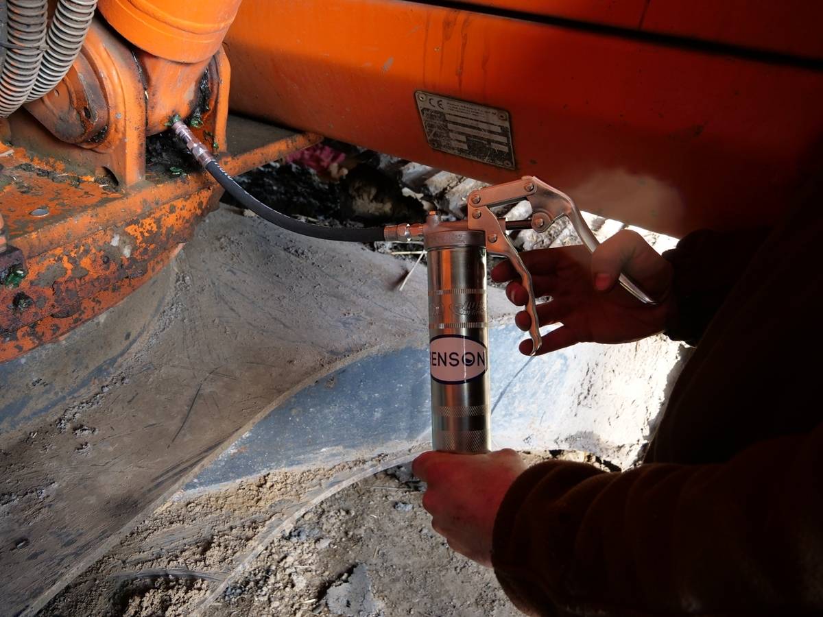 PISTOLET GRAISSE LUBESHUTLLE  FLEXIBLE RENFORCE ET AGRAFE - RENSON - 165011