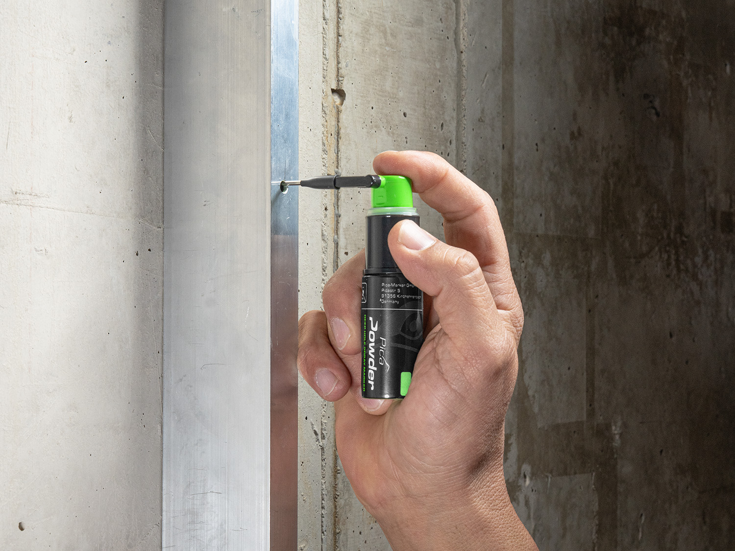 MARQUEUR EN SPRAY POUR TROUS PROFONDS PICA POWDER - 2020