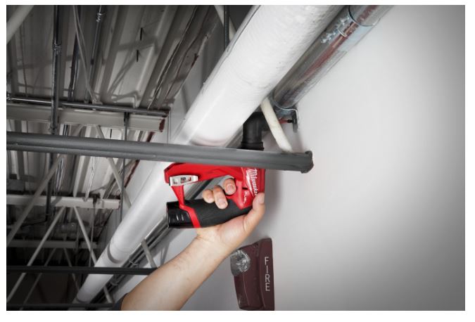 Perceuse visseuse MILWAUKEE 12V 2Ah M12 FUEL FDDXKIT-202X 4933464979