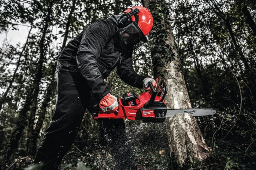 Tronçonneuse guide de 40 cm MILWAUKEE M18 FCHS-0, sans batterie ni chargeur - 4933464723