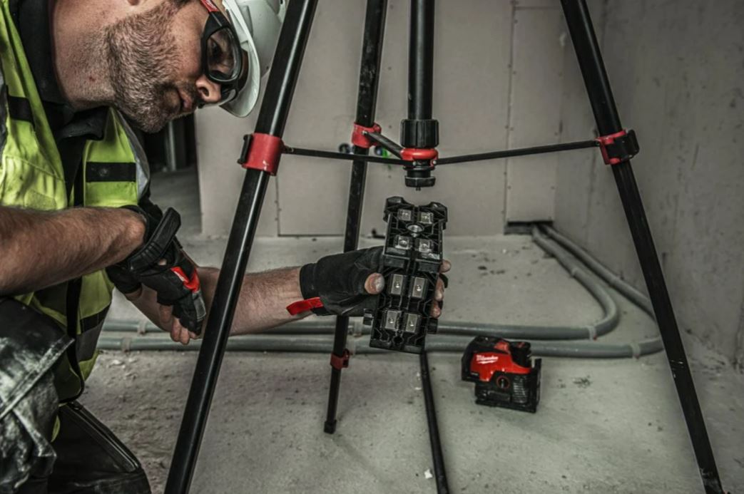 Trépied pour laser MILWAUKEE TRP180 - 4932478106