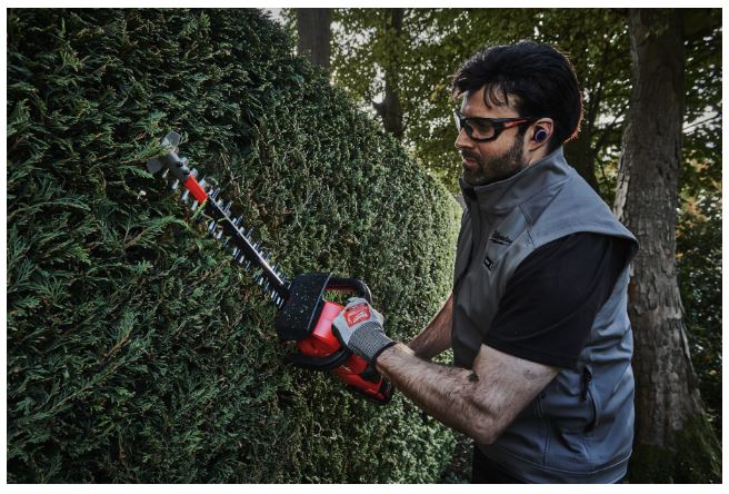 TAILLE HAIES 60 CM MILWAUKEE M18 FUEL SANS BATTERIE - 4933493290