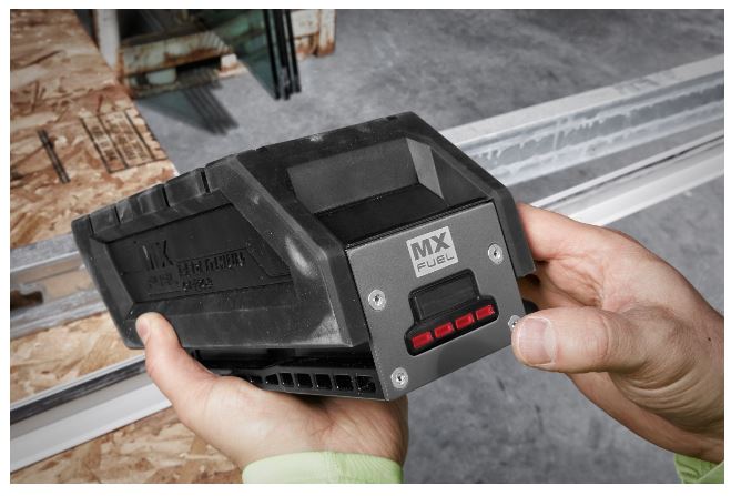 Pack 2 Batteries 3 ah MX FUEL MILWAUKEE MXF CP-2203 - 4933479161