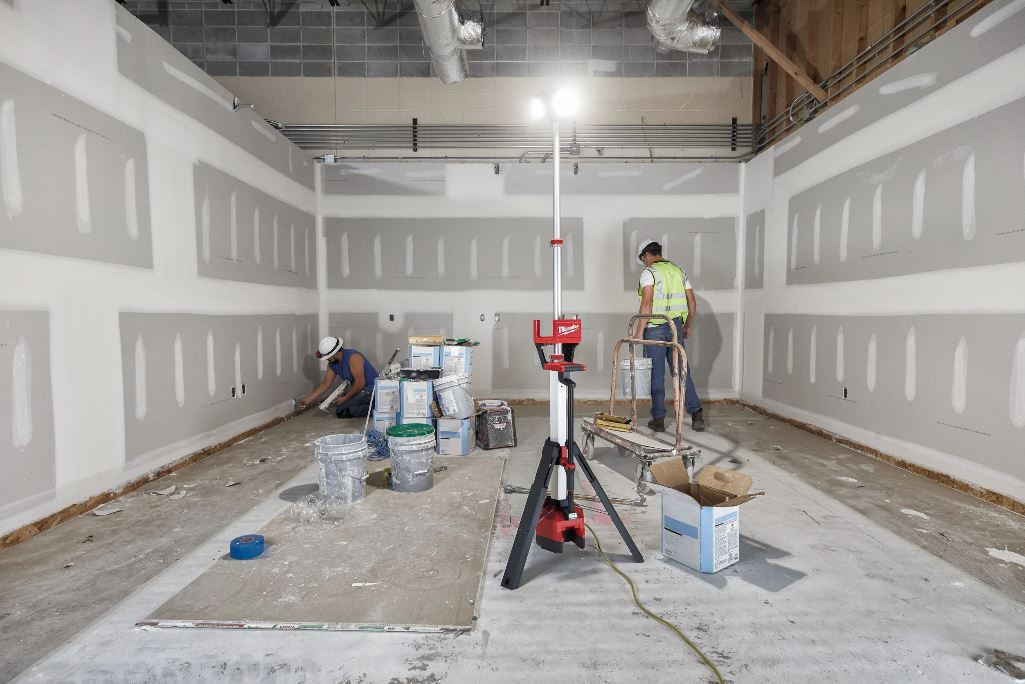 Projecteur de chantier 6000 lumens MILWAUKEE M18 hosalc-0 sans batterie - 4933478116