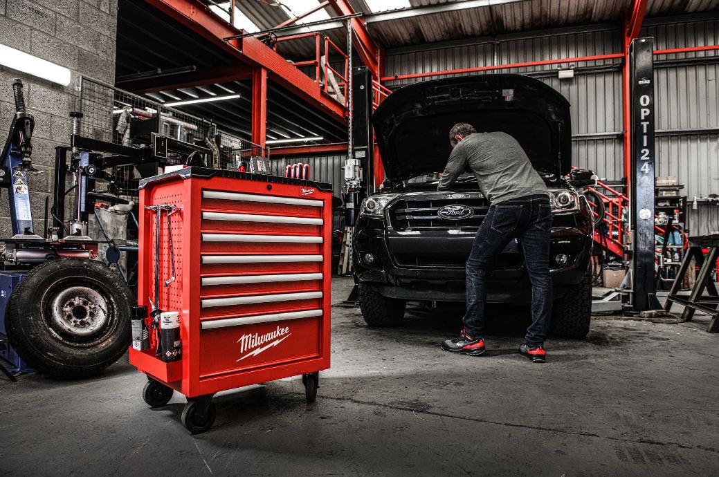 SERVANTE 7 TIROIRS MILWAUKEE TOOLGUARD SANS OUTILS - 4932478849