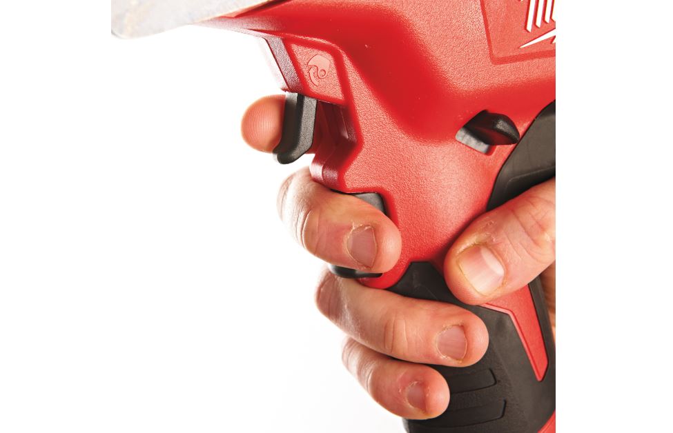 Coupe câbles électrique Ø32mm MILWAUKEE 12V sans batterie ni chargeur M12 CC-0 4933431600