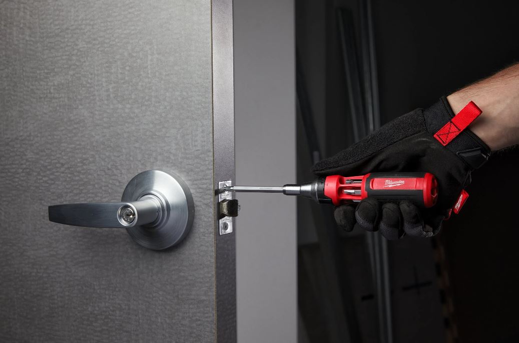 Tournevis à cliquet hexagonal ¼″ 9 en 1 MILWAUKEE ACCESSOIRES 4932471599