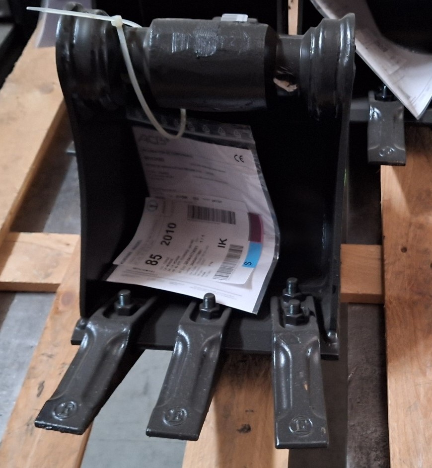 Godet 250mm  Coupleur ACB Morin Module 0 - R00250 3 DENTS