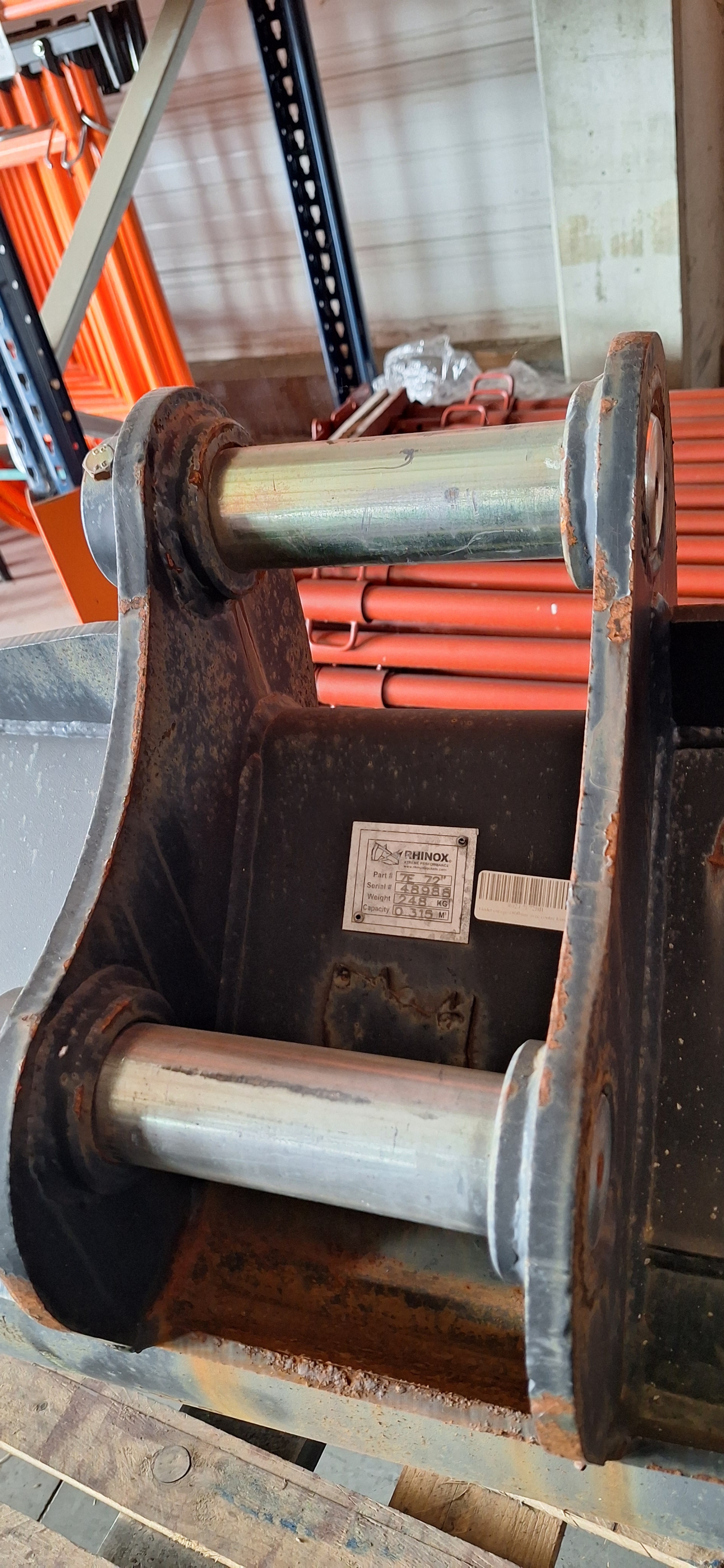 Godet curage 1800mm avec contre lame boulonnée - R0247E72BB- OCCASION