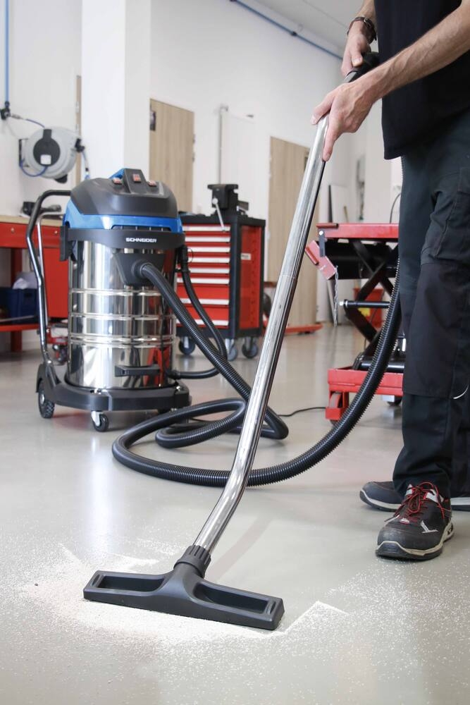 Aspirateur eaux et poussières 80l 230v 3 SCHNEIDER - 50008