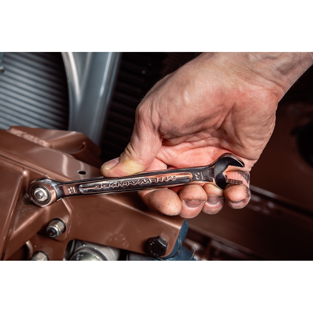 Clé mixte a cliquet maxbite 10 mm MILWAUKEE - 4932471503