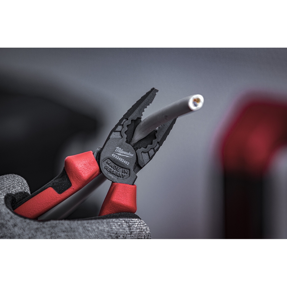 PINCE UNIVERSELLE 165MM - Clip brochable MILWAUKEE - 4932492461