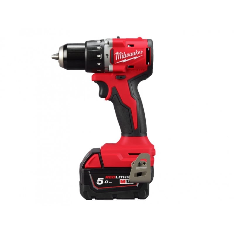 Pack complet MILWAUKEE 6 machines M18 + musique + aspirateur + gonfleur