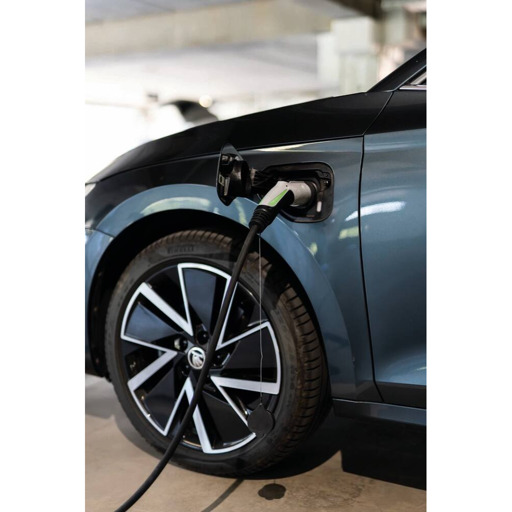 BORNE DE RECHARGE SEV 455 230V 32A 7.4KW POUR VEHICULE ELCTRIQUE - SCHUMACHER - 54005