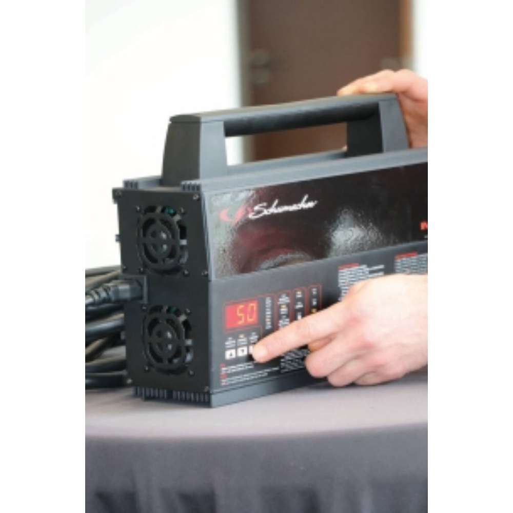 CHARGEUR DE BATTERIE AUTOMATIQUE 70A POUR TRAVAUX DE DIAGNOSTIC - SCHUMACHER - 54030