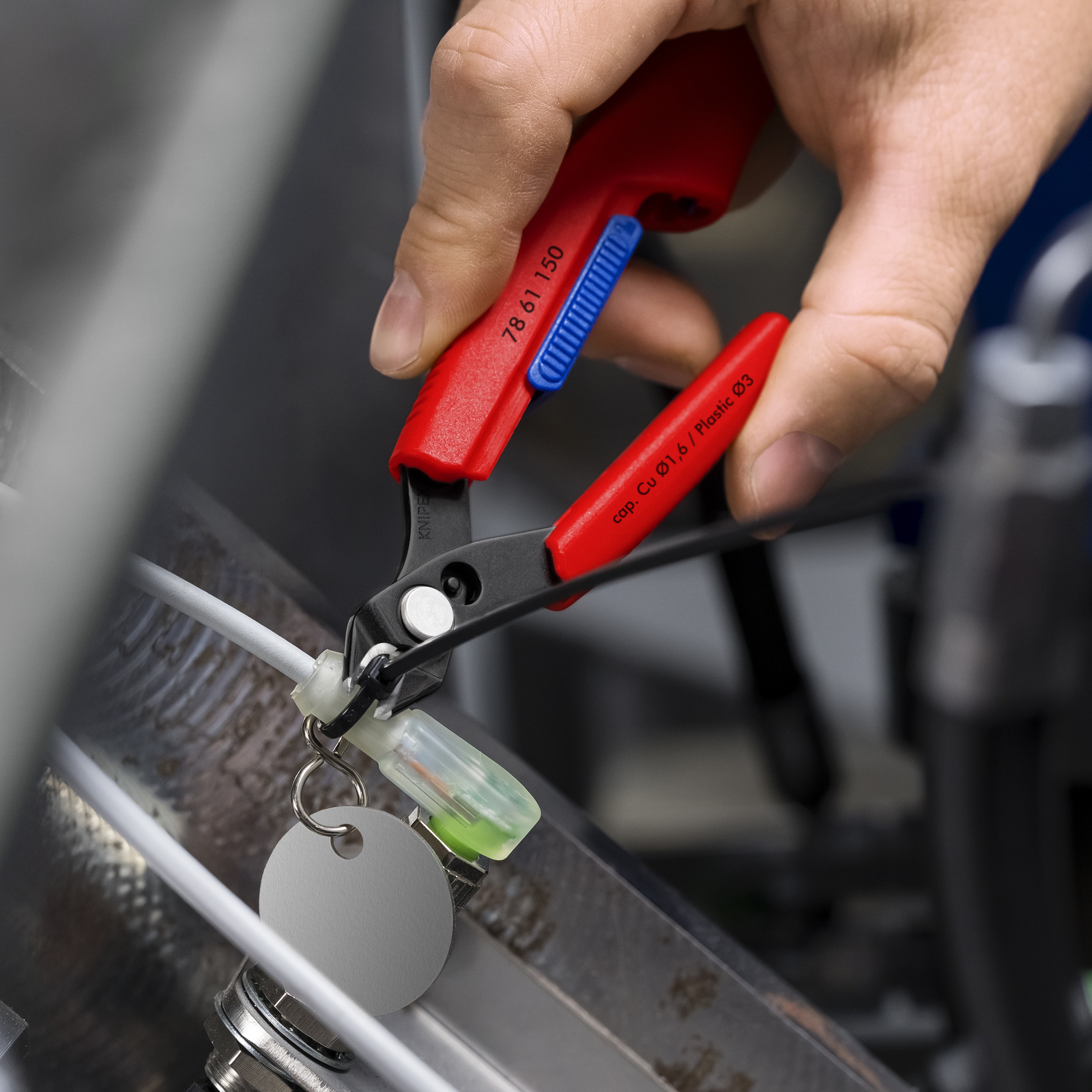 Pince coupante KNIPEX Slim Knips avec étui KNIPEX - 7861150V01