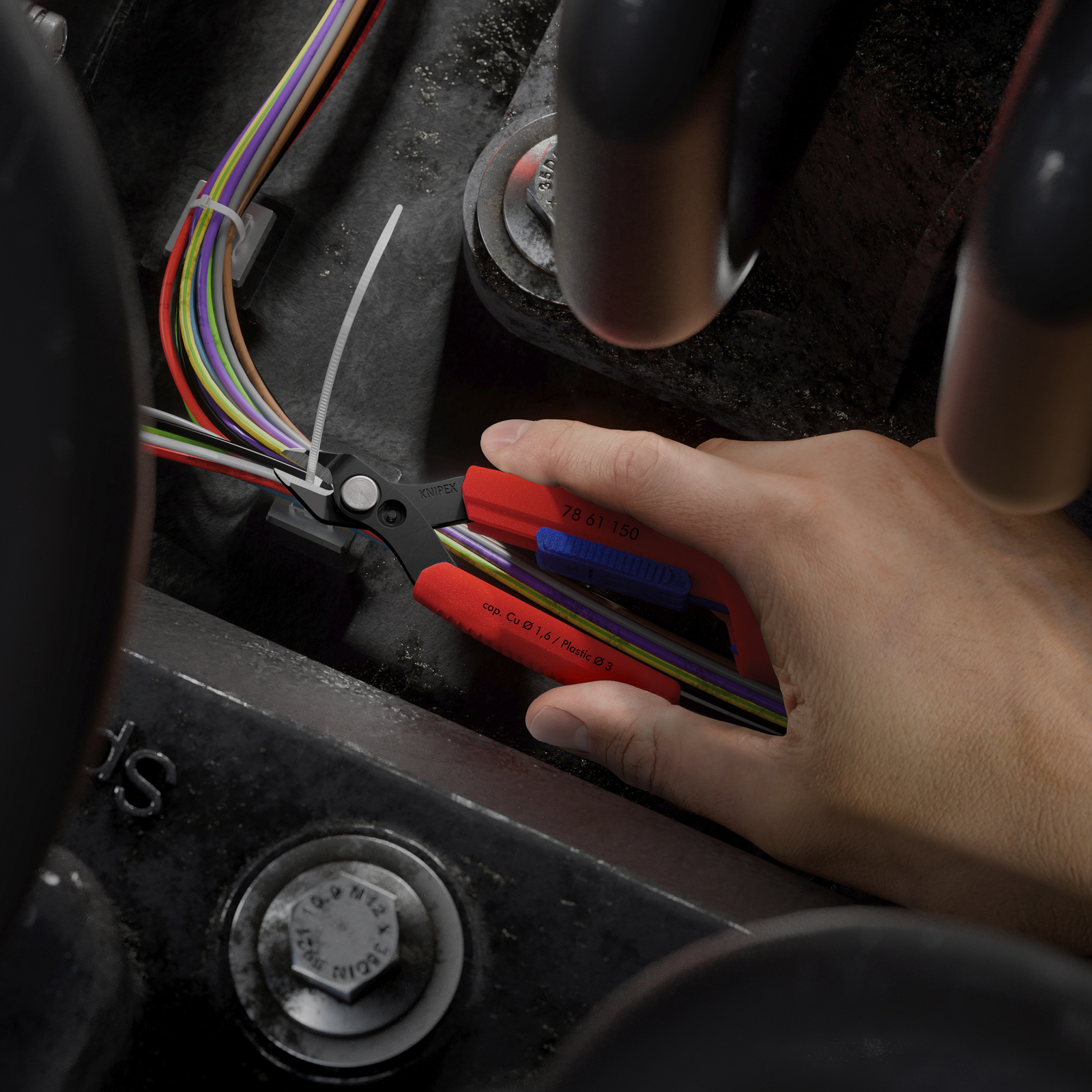 Pince coupante KNIPEX Slim Knips avec étui KNIPEX - 7861150V01