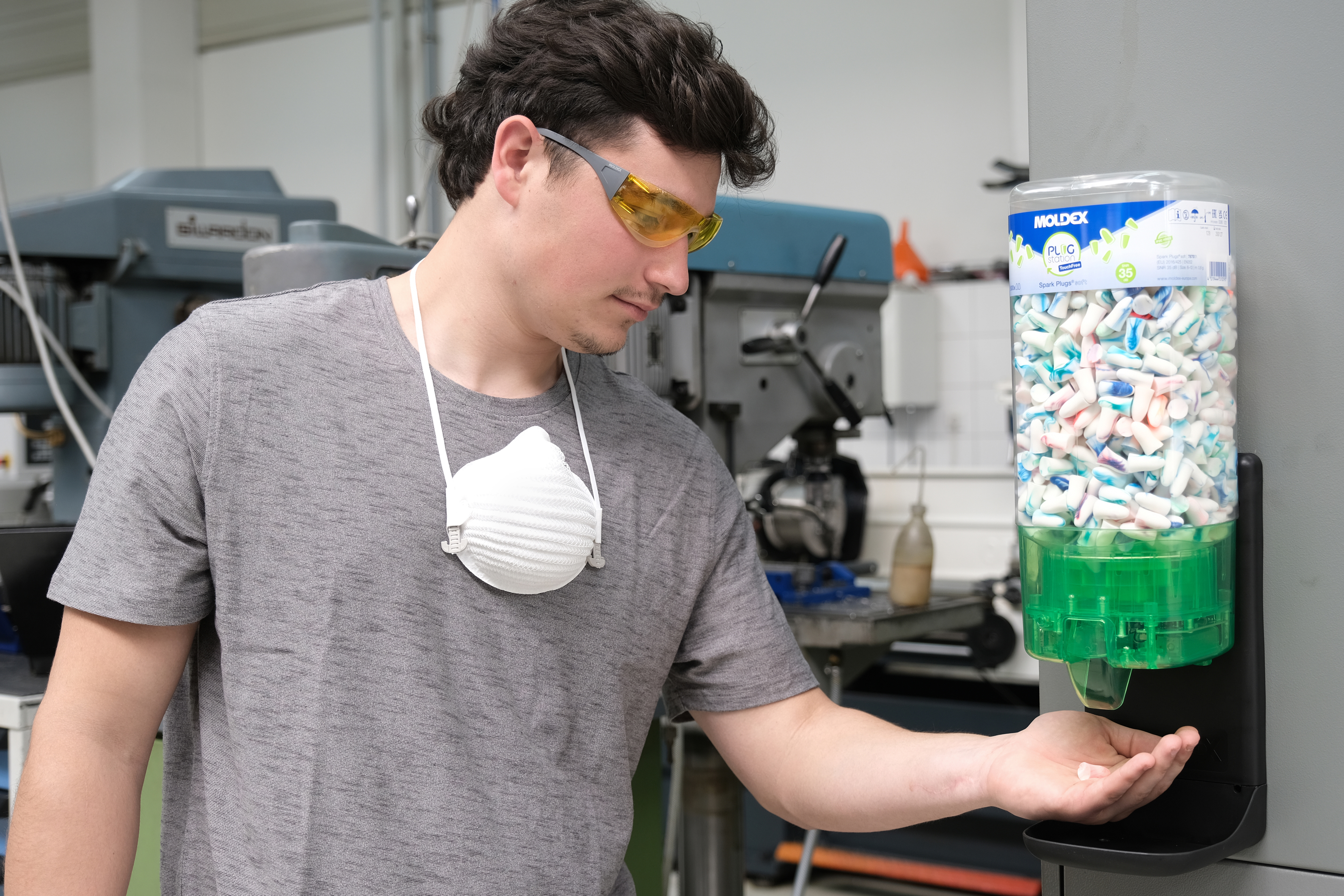 BOUCHONS SPARK PLUGS DANS DISTRIBUTEUR PLUGSTATION (500 paires) - MOLDEX - 787001