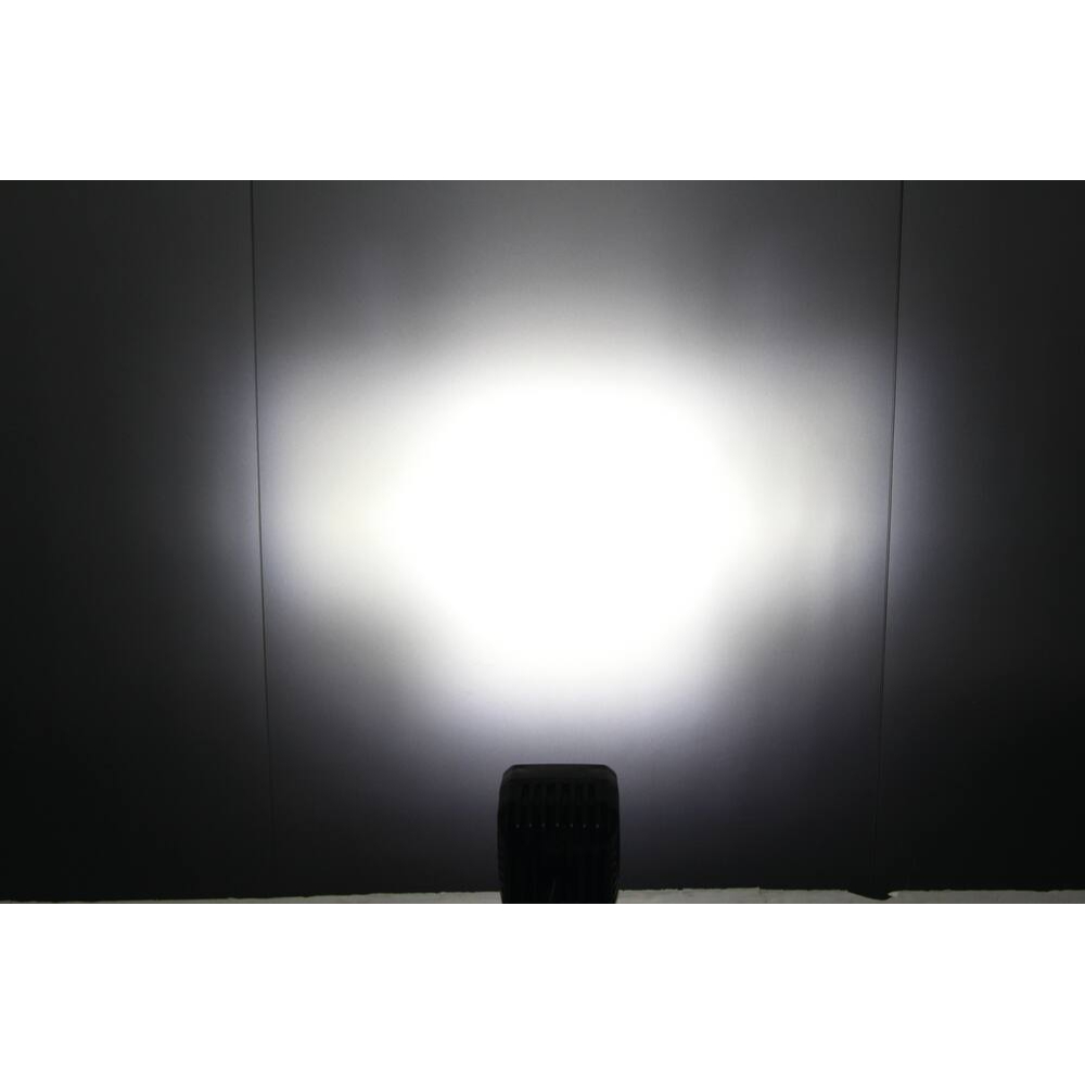 PHARE DE TRAVAIL CARRE 4000LM 9/32V 40W - SODIFLASH - 79701