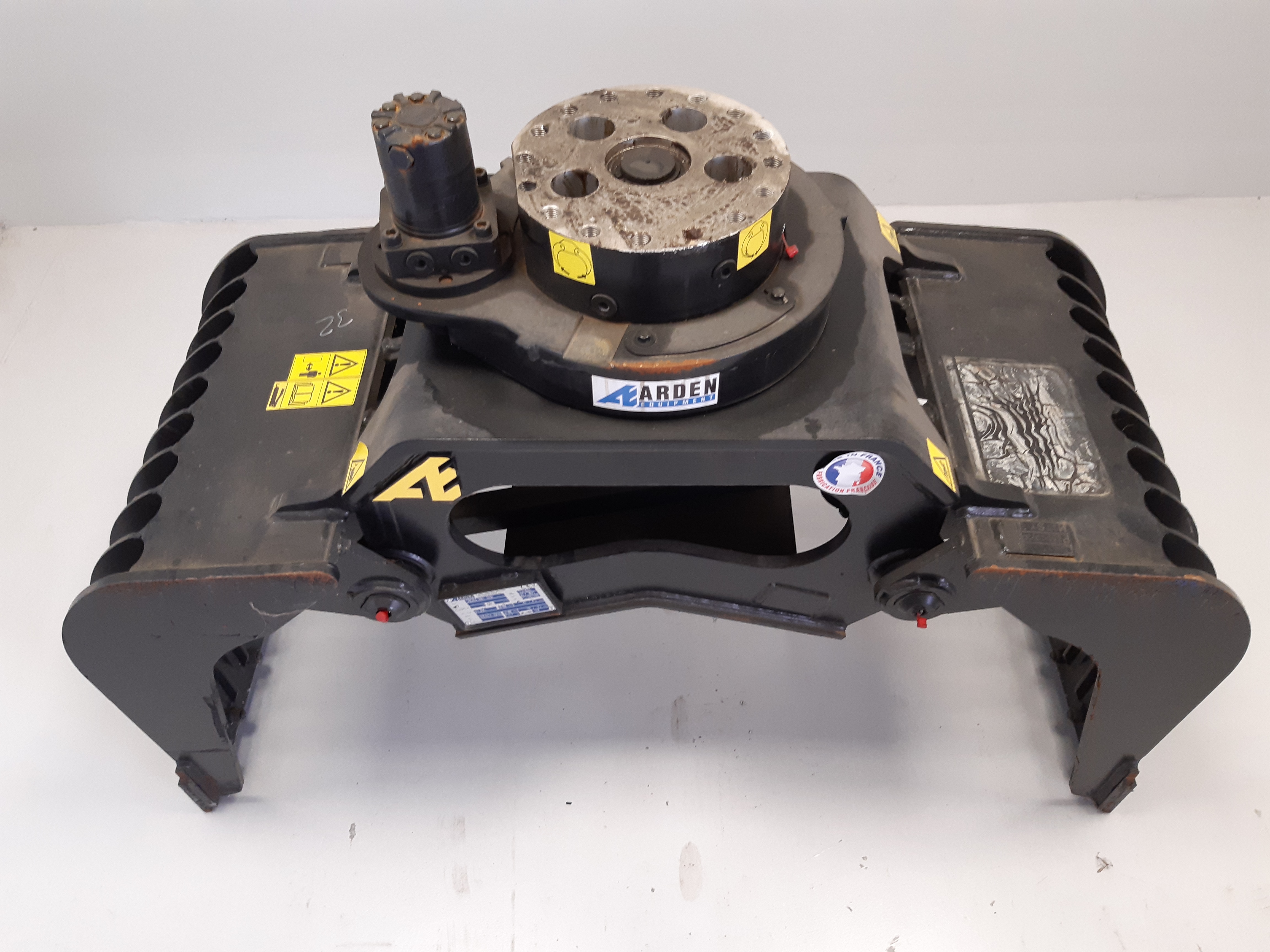 Pince de tri et de démolition ARDEN pour porteur de 8 à 10 T - S603B