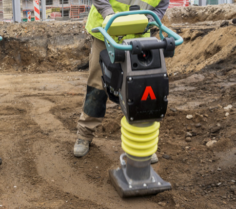 PILONNEUSE ATR 60 P PREMIUM MOTEUR HONDA GXR120 - AMMAN - AFSVRT0020A001