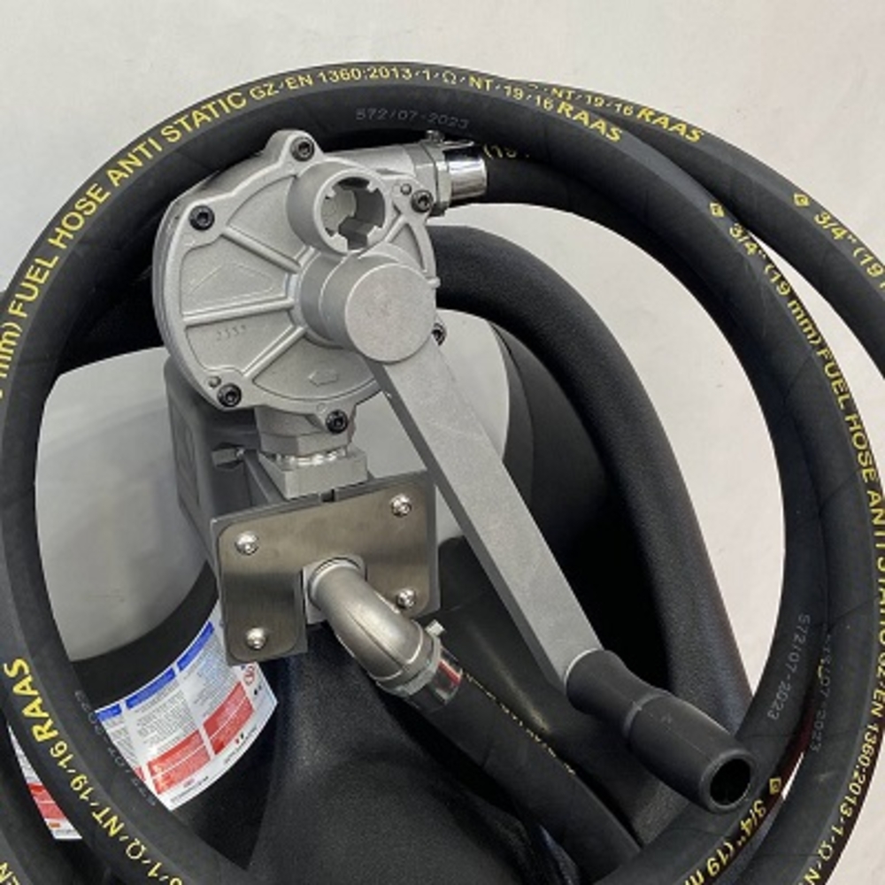 CADDY RAVITAILLEUR ESSENCE 55L AVEC POMPE MANUELLE ALGI EQUIPEMENT - 07676055