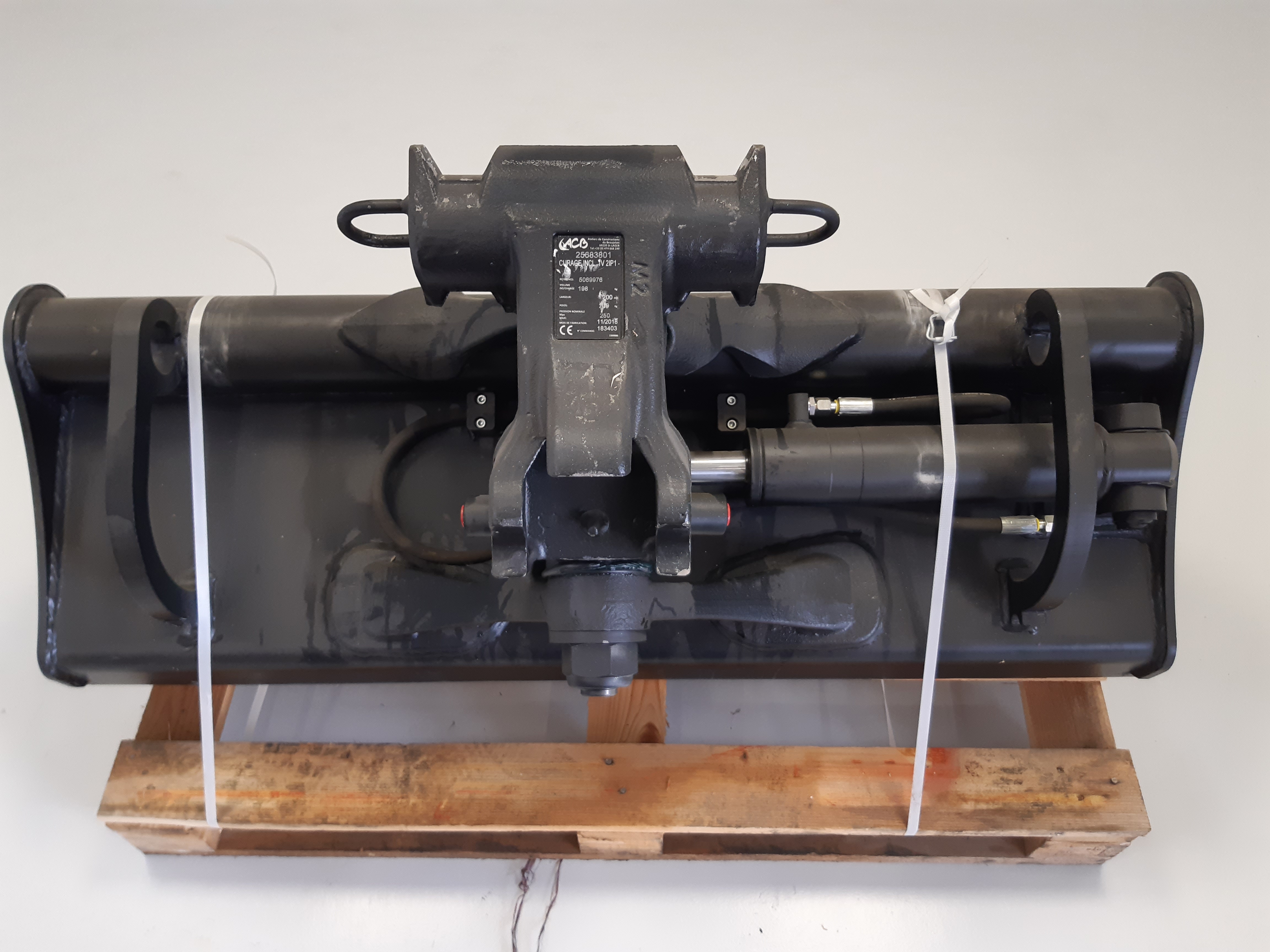 Godet de curage inclinable 1200 mm sans contrelame boulonnée pour Coupleur ACB Morin Module 2 - CIM2-1200