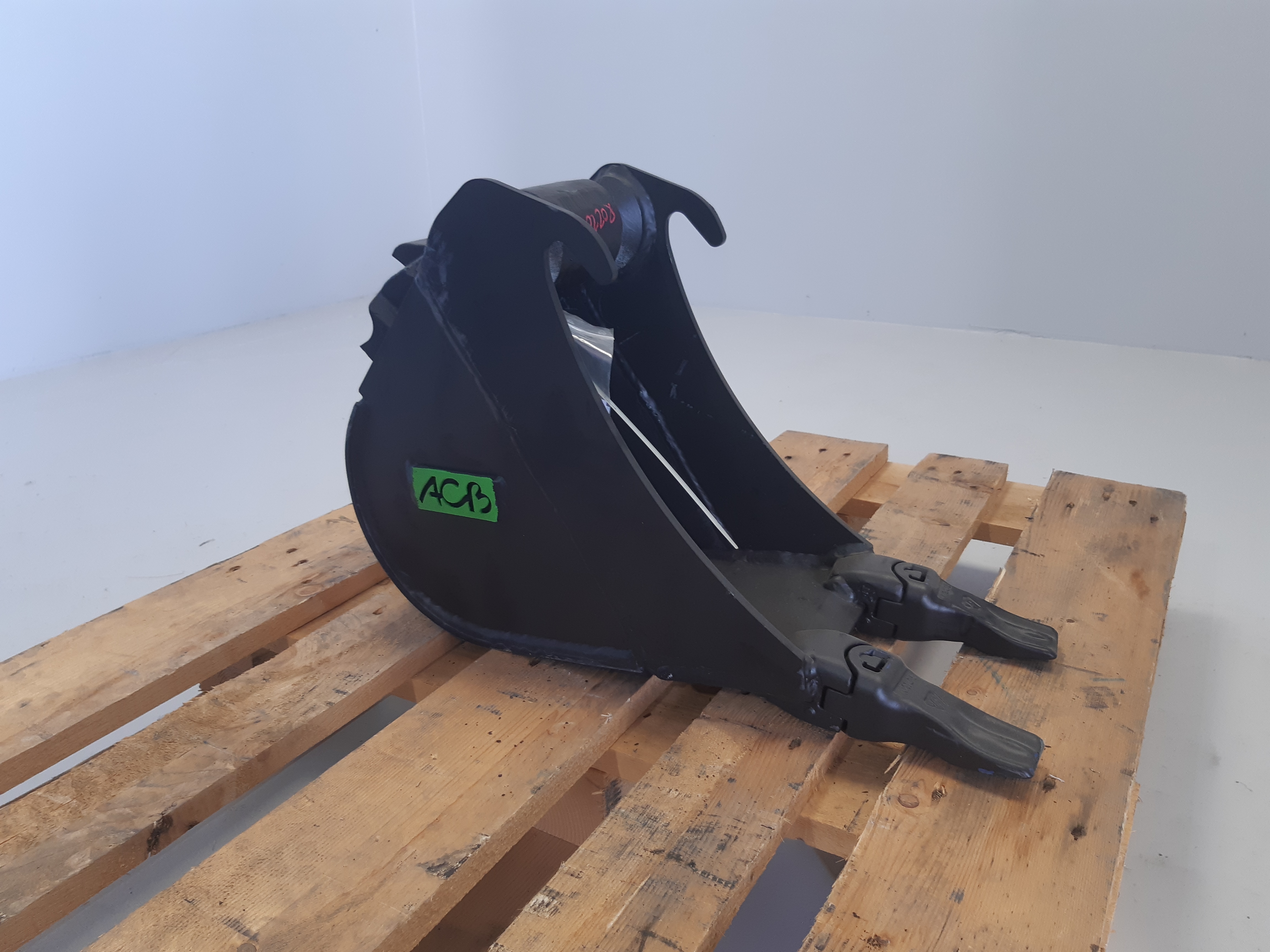 Godet 200mm dents Feurst FKMCE pour Coupleur ACB Morin Module 0 - R02-200