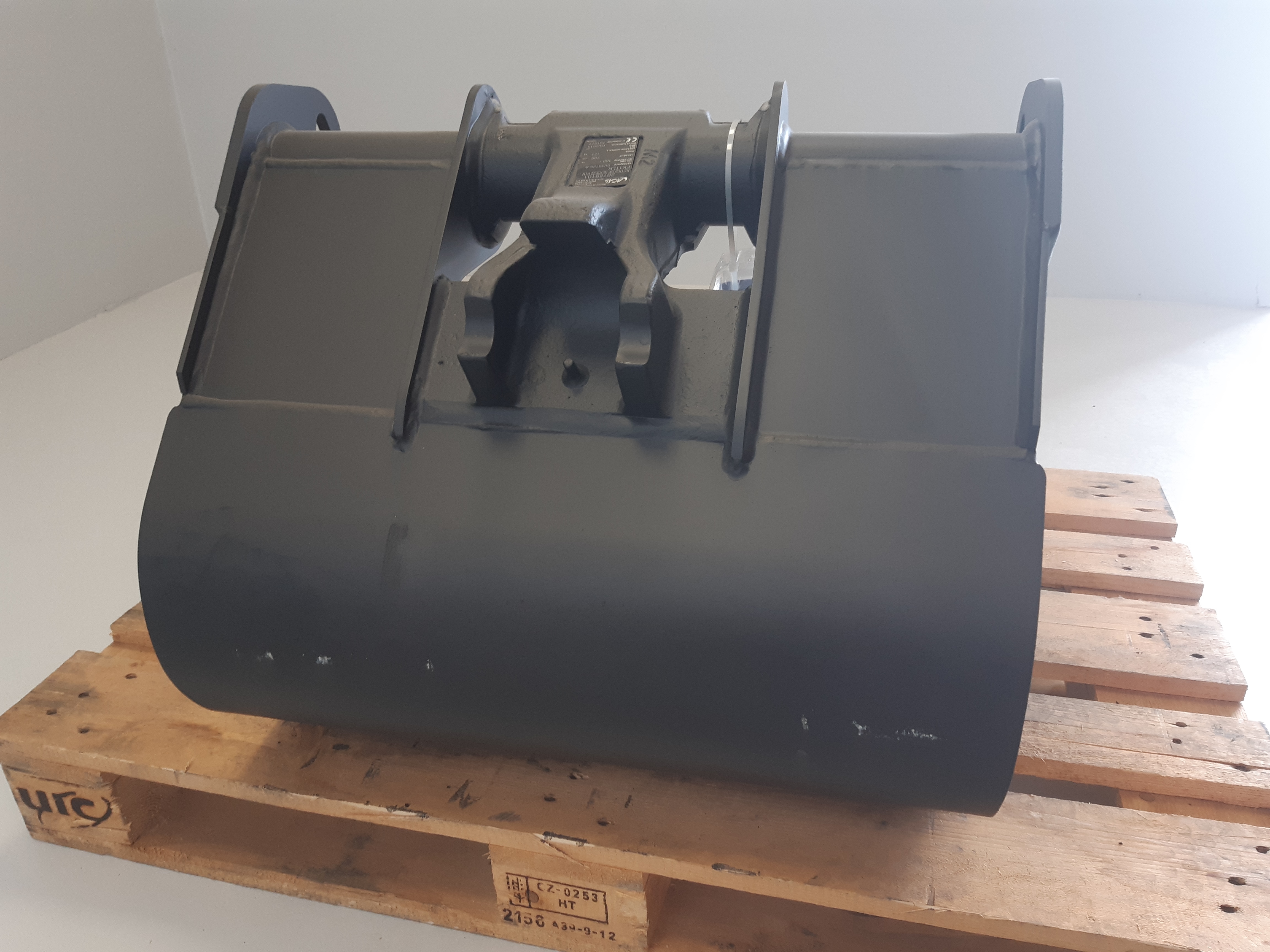 Godet 700mm dents Feurst FK1TLR pour Coupleur ACB Morin Module 2 - R22700