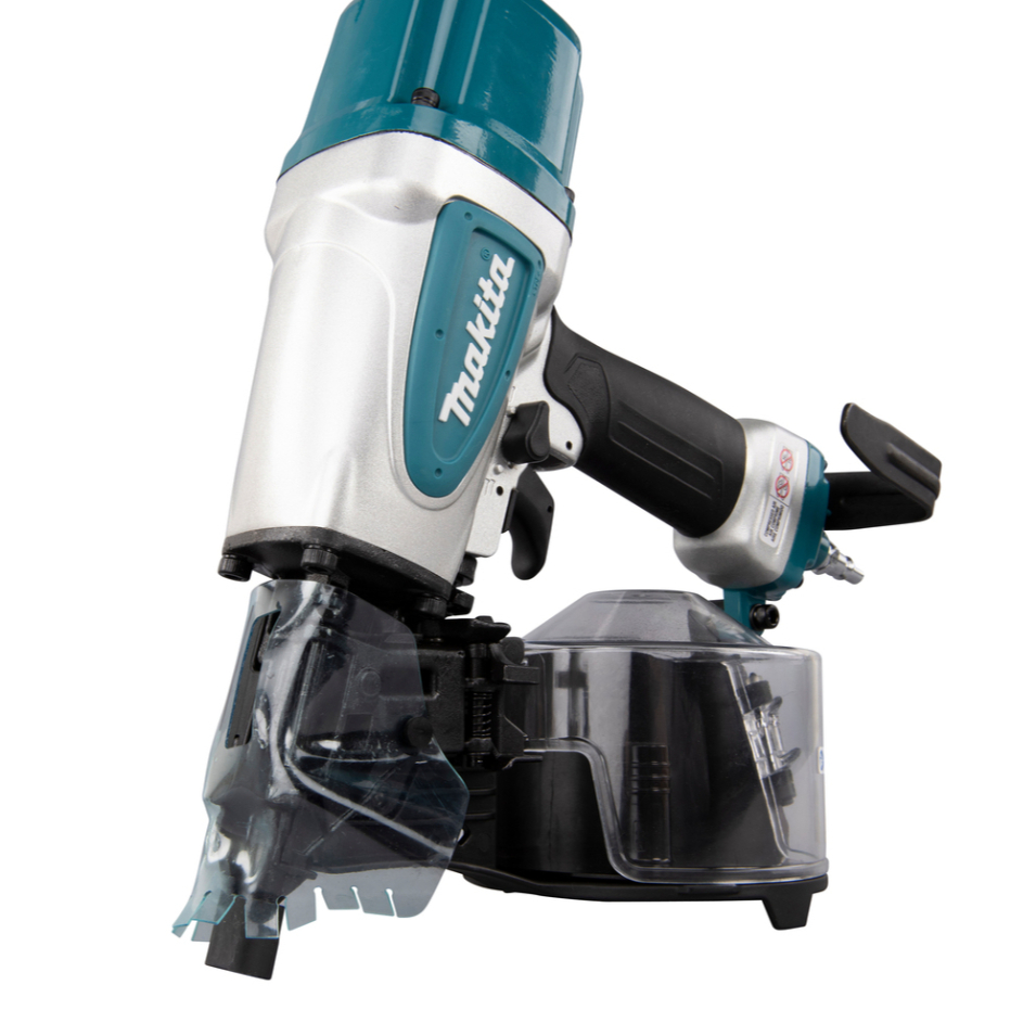 Cloueur pneumatique 8.3 bar - 65 mm - MAKITA - AN613