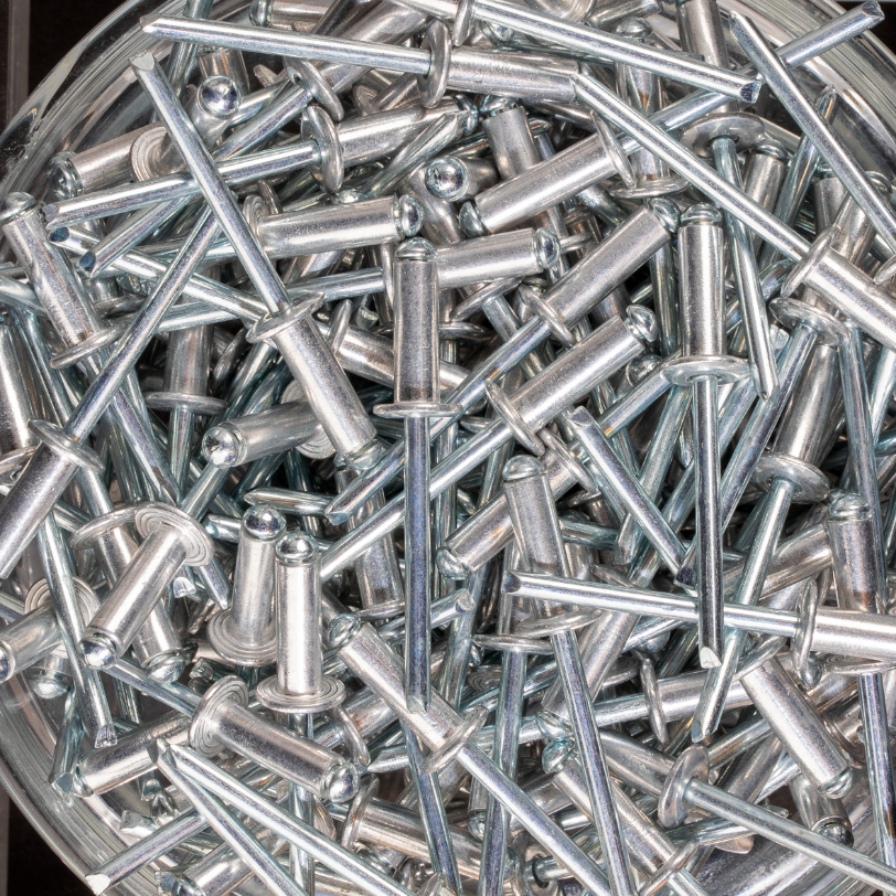 250 rivets standards à aluminium/acier à tête plate à Ø4,8x14mm - SCELL-IT - ASD4814