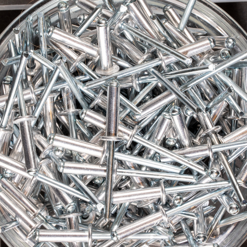 250 rivets standards à aluminium/acier à tête plate à Ø4,8x18mm - SCELL-IT - ASD4818