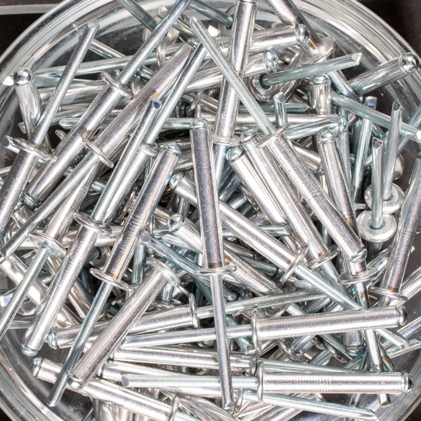 250 rivets standards à aluminium/acier à tête plate à Ø4,8x30mm - SCELL-IT - ASD4830