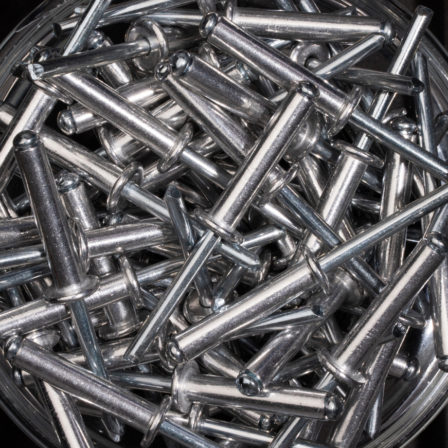 150 rivets standards à aluminium/acier à tête plate à Ø6,4x30mm - SCELL-IT - ASD6430