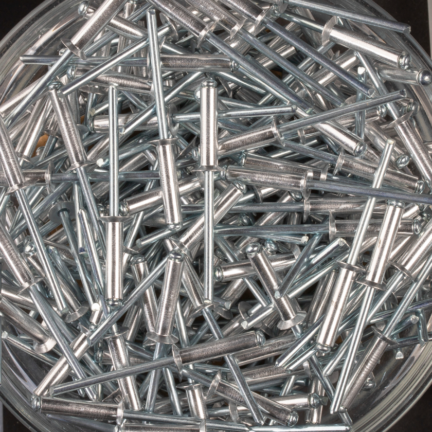 250 rivets standards à aluminium/acier à tête fraisée 120° à Ø4x18mm - SCELL-IT - ASK4018