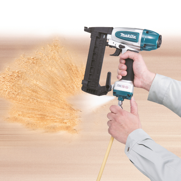 Agrafeuse pneumatique - MAKITA - AT638A