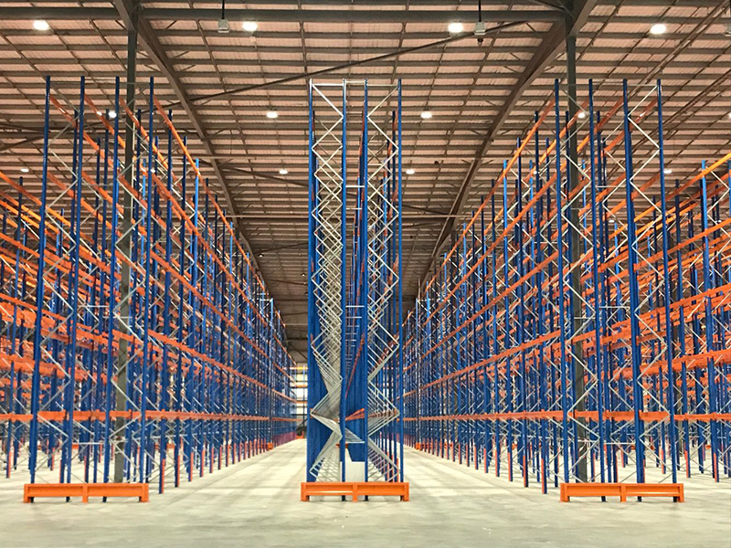 Cloche industrielle led 100w 14500lm BUISARD - 714532