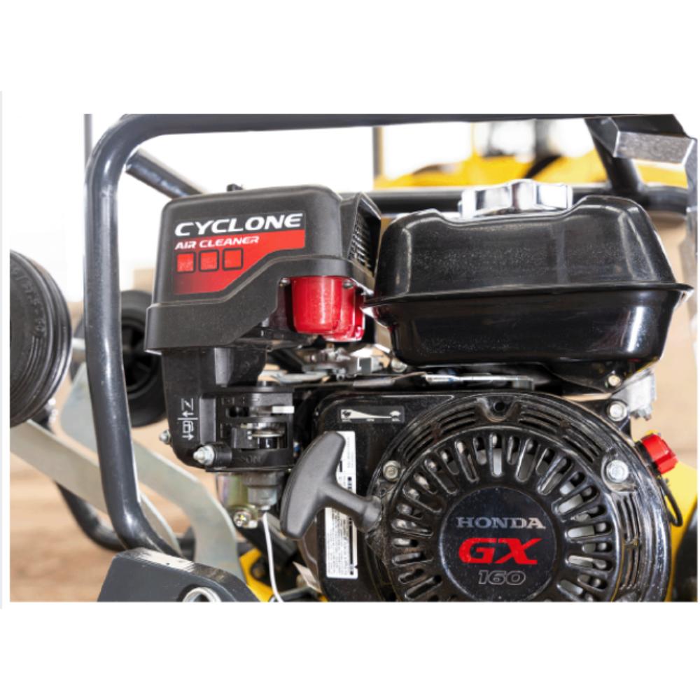 PLAQUE VIBRANTE BOMAG HONDA GX 160 92KG 500MM ESSENCE BP 20/45