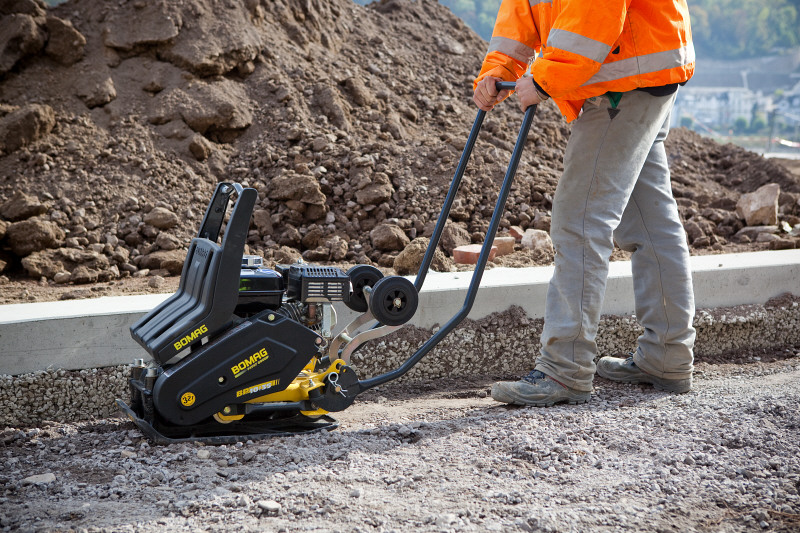 PLAQUE VIBRANTE UNIDIRECTIONNELLE 65KG 400MM BOMAG BP10/35