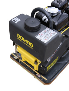 PLAQUE VIBRANTE BOMAG UNIDIRECTIONNELLE 91KG 450MM BVP 18/45