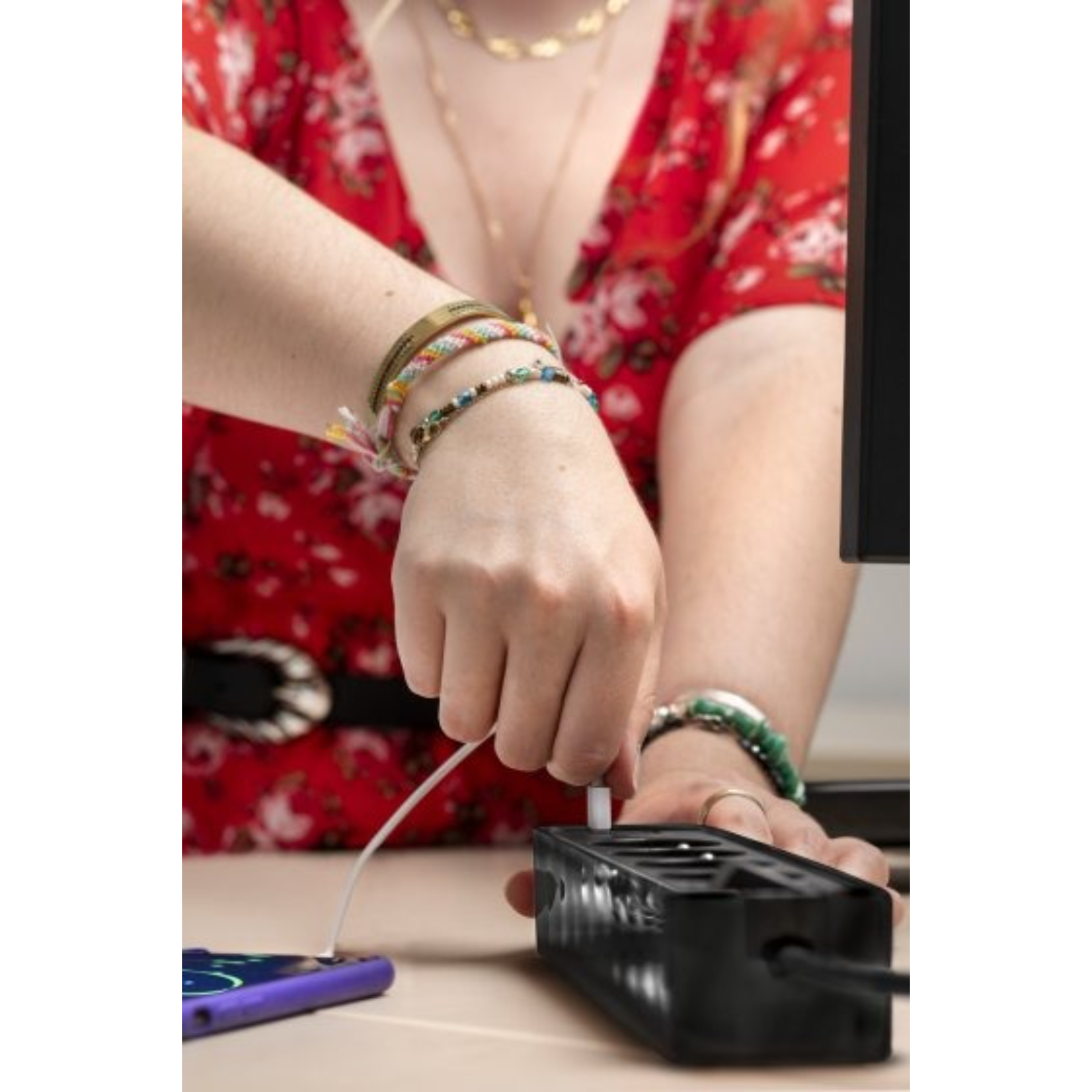 Multiprise Ecolor 4 prises avec interrupteur et 2 ports USB C noire/noire 1,5m BRENNENSTUHL - 1153241106