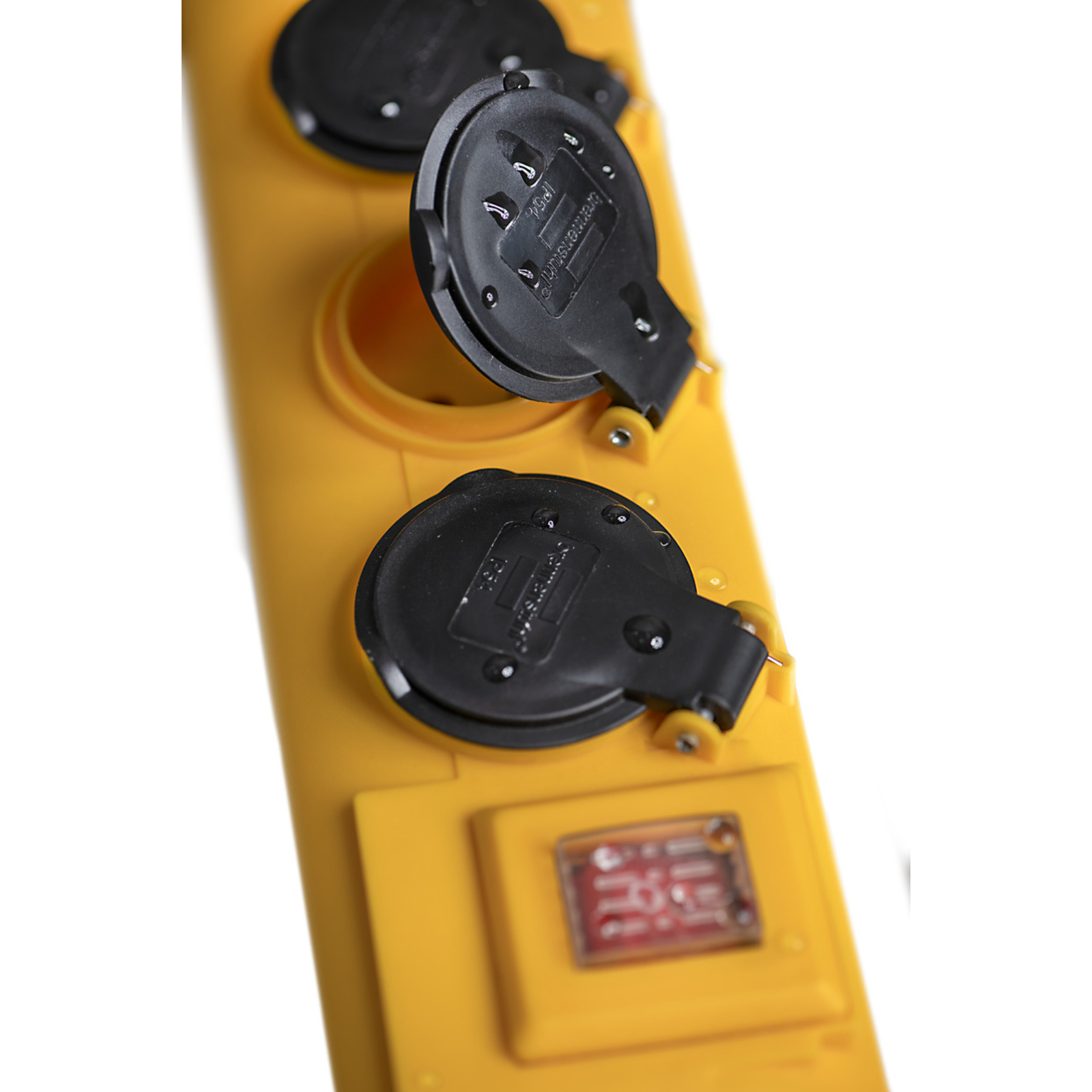 Multiprise Super-Solid SL 554 FR 5 prises avec interrupteur jaune 2m H07RN-F 3 BRENNENSTUHL - 1159901215