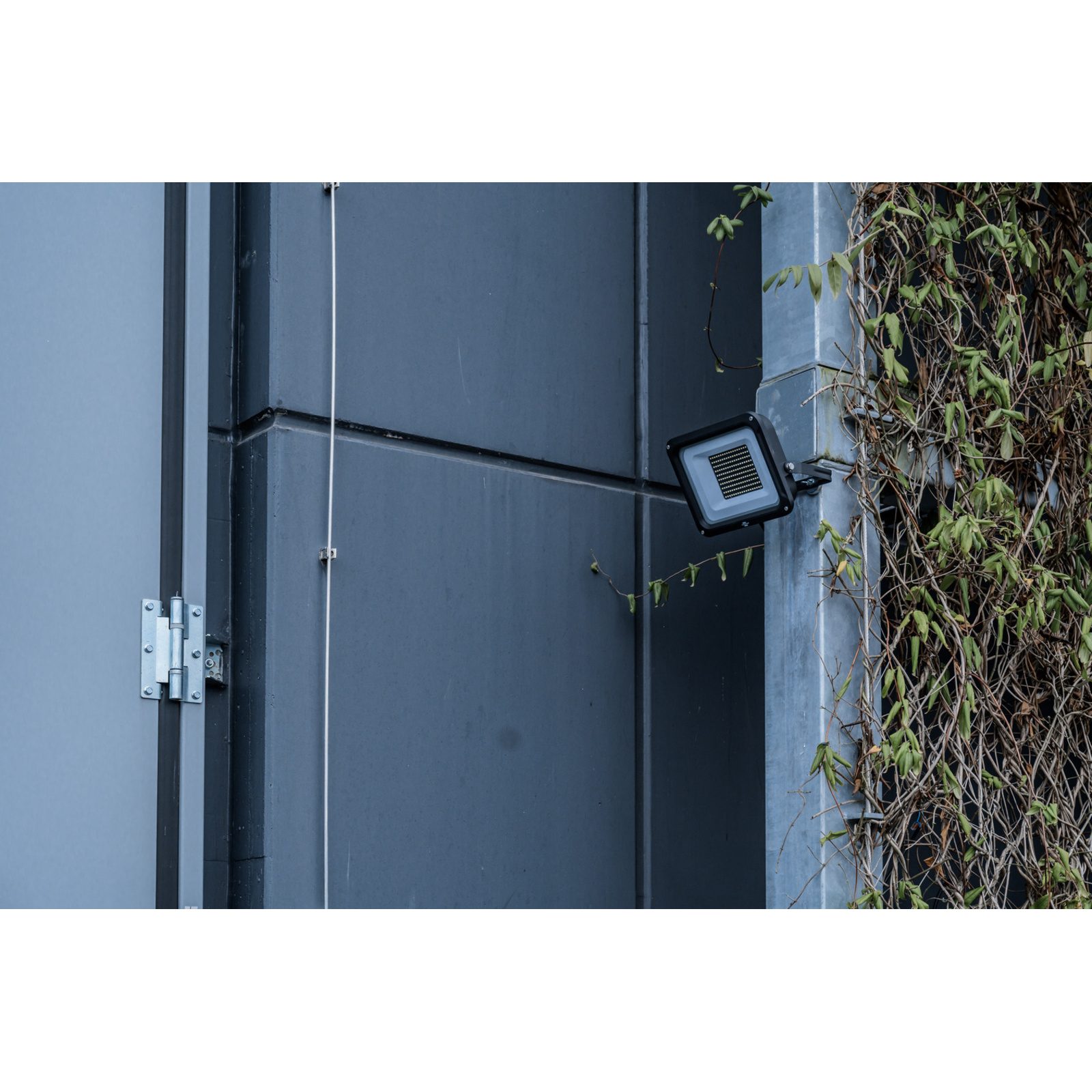 Projecteur LED extérieur JARO 14060 11500lm 100W IP65 BRENNENSTUHL - 1171250041