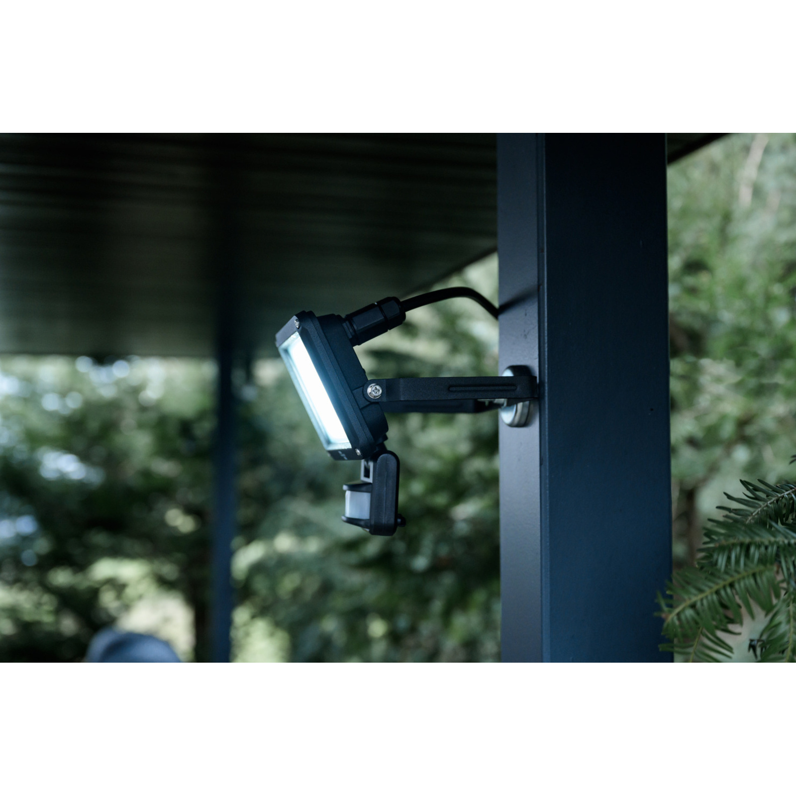 Projecteur LED extérieur JARO 3060 P avec détecteur de mouvements infrarouge 23 BRENNENSTUHL - 1171250242