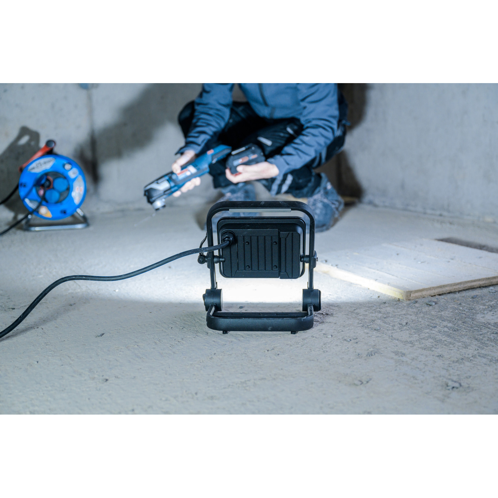 Projecteur LED portable JARO 4060 M 3450lm 30W 3m H07RN-F 3G1,0 IK08 IP65 BRENNENSTUHL - 1171250343