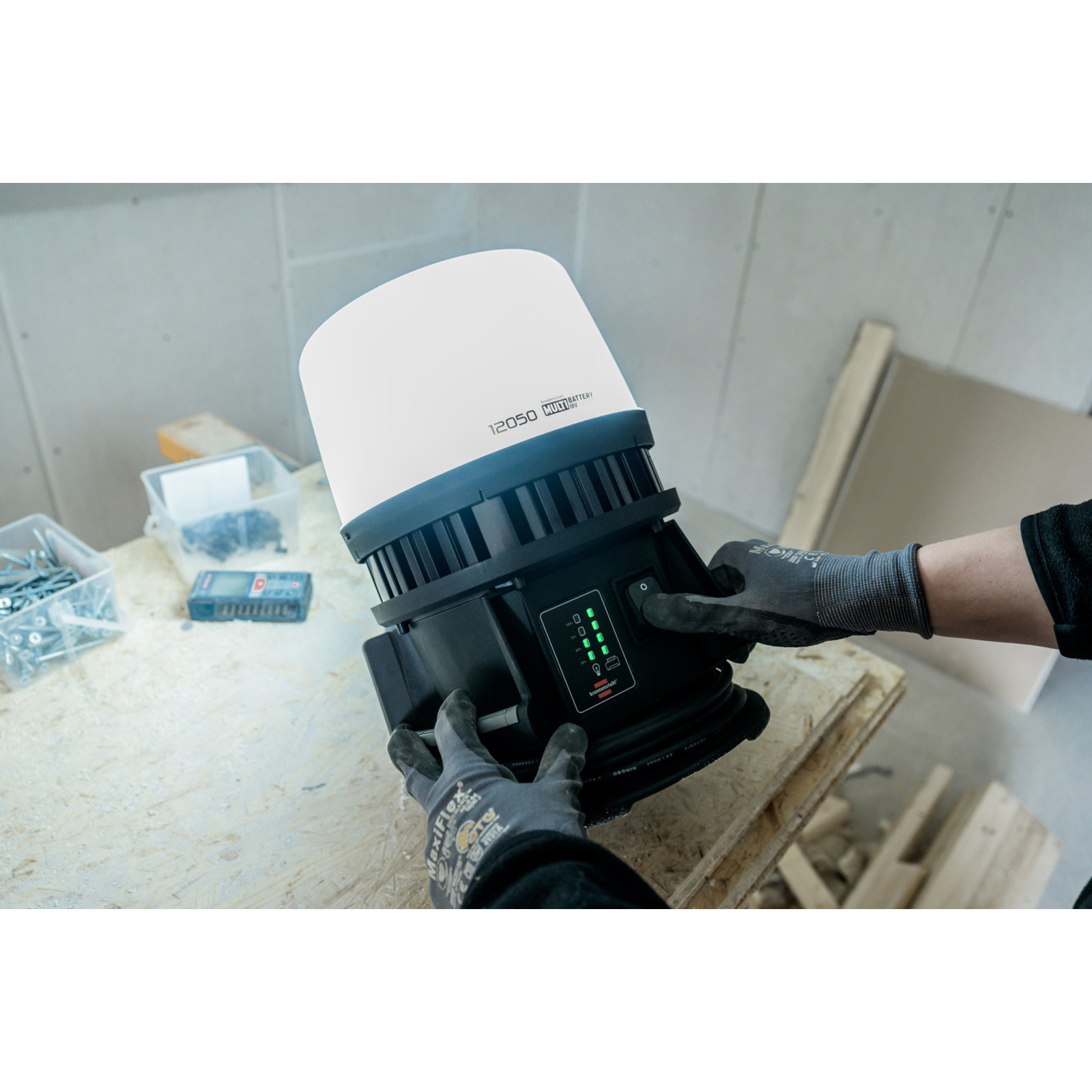 Projecteur de chantier LED Multi Battery 360° 12050 MH Professional hybride 120 BRENNENSTUHL - 1173700003