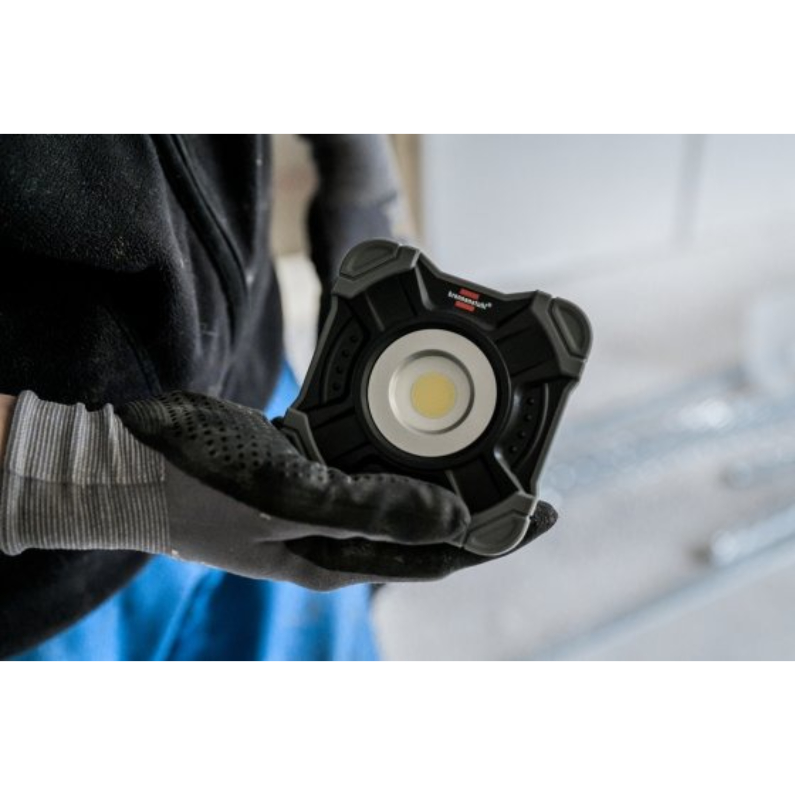 Projecteur LED SH 2000 MAC rechargeable 2200lm IP54 BRENNENSTUHL - 1173700020